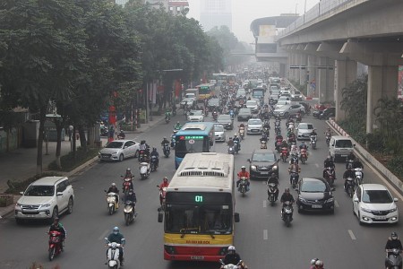 Huy động gần 80 nghìn lượt xe buýt/ngày phục vụ nhân dân dịp Tết