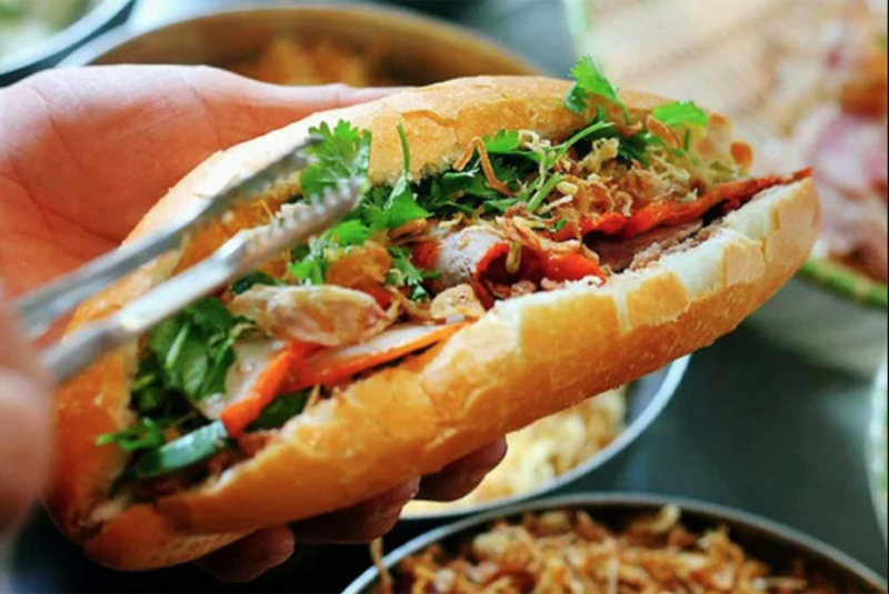Bánh mì Việt Nam được tôn vinh là món ăn đường phố ngon nhất châu Á