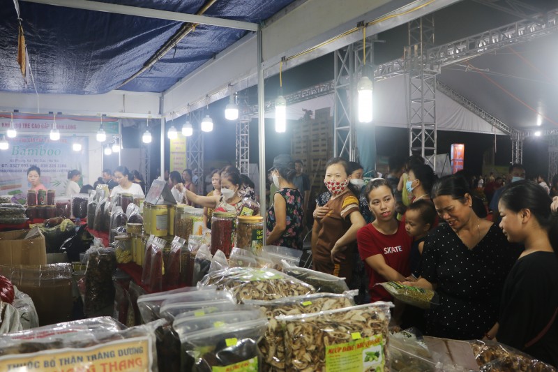 “Đòn bẩy” tạo sức bật mới cho kinh tế nông thôn Hà Nội