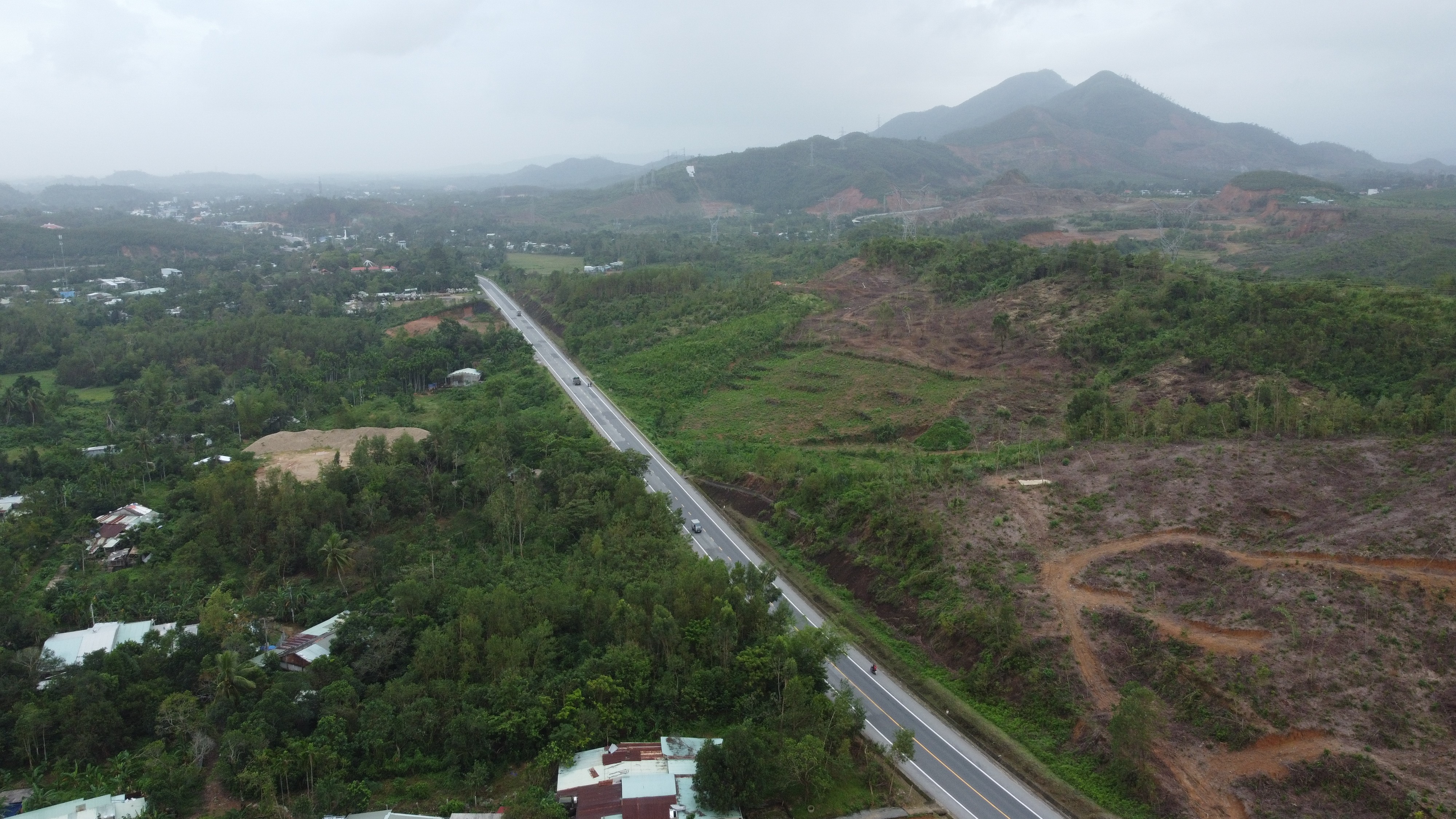 Đà Nẵng: Cận cảnh nơi làm cao tốc Hòa Liên   Túy Loan với vốn đầu tư hơn 2.100 tỷ đồng