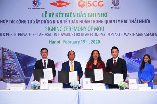 Unilever Việt Nam tiên phong trong quản lý rác thải nhựa