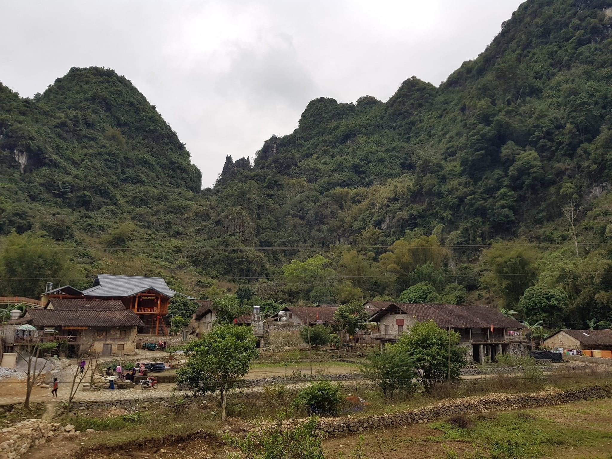 Độc đáo làng đá cổ Khuổi Ky ở Cao Bằng