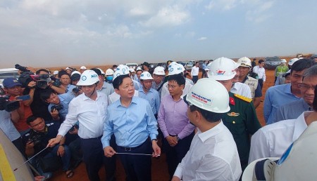 Phó Thủ tướng Trần Hồng Hà kiểm tra dự án sân bay Long Thành