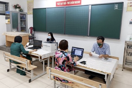 Tuyển sinh đầu cấp ở Hà Nội: Khuyến khích phụ huynh đăng ký tuyển sinh trực tuyến