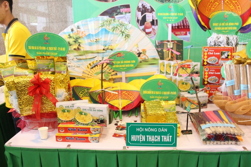 Hàng trăm sản phẩm nông nghiệp được trưng bày tại Đại hội đại biểu Hội Nông dân Thành phố