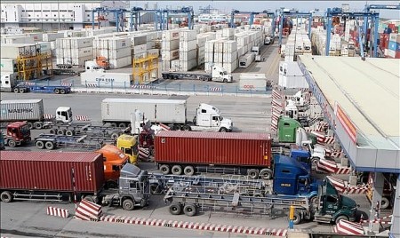 Công an TP.HCM lý giải nguyên nhân dồn ứ hàng hóa tại cảng Cát Lái và cảng Phú Hữu