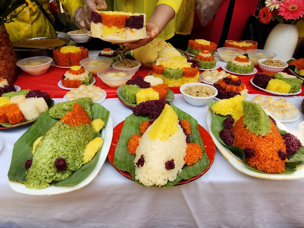 Đặc sắc Lễ hội xôi Phú Thượng