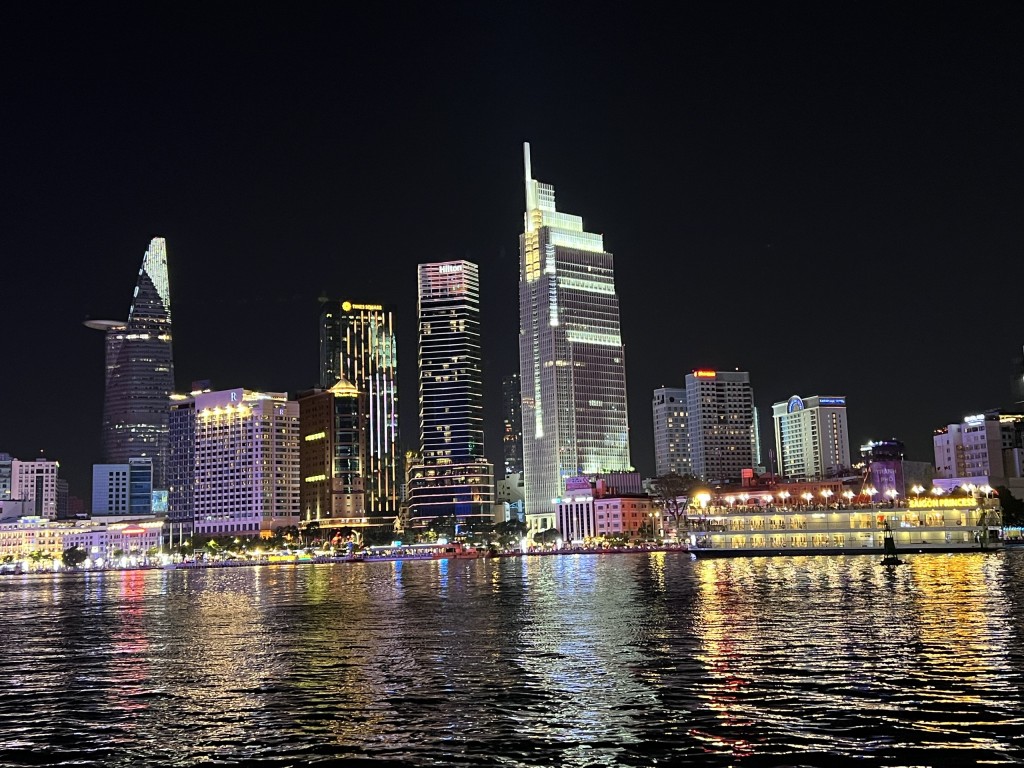 Hà Nội và TP.HCM lọt top 15 thành phố phát triển nhanh nhất thế giới