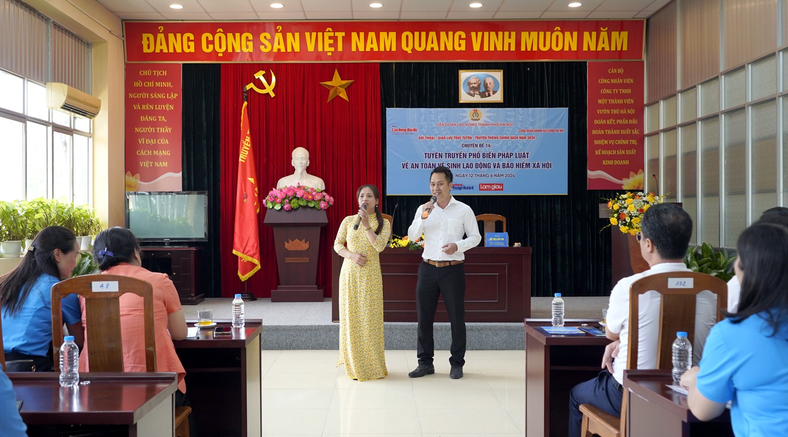 TRỰC TUYẾN: Chuyên đề "Phổ biến pháp luật về An toàn vệ sinh lao động và bảo hiểm xã hội”