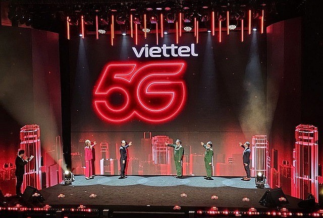 Viettel khai trương mạng 5G đầu tiên tại Việt Nam