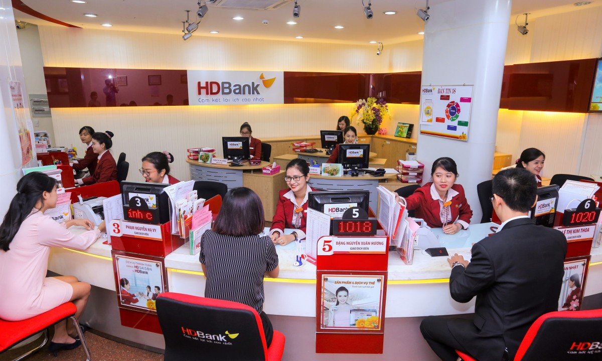 Techcombank, ACB và LPBank dẫn đầu lợi nhuận trước thuế trong quý III/2024