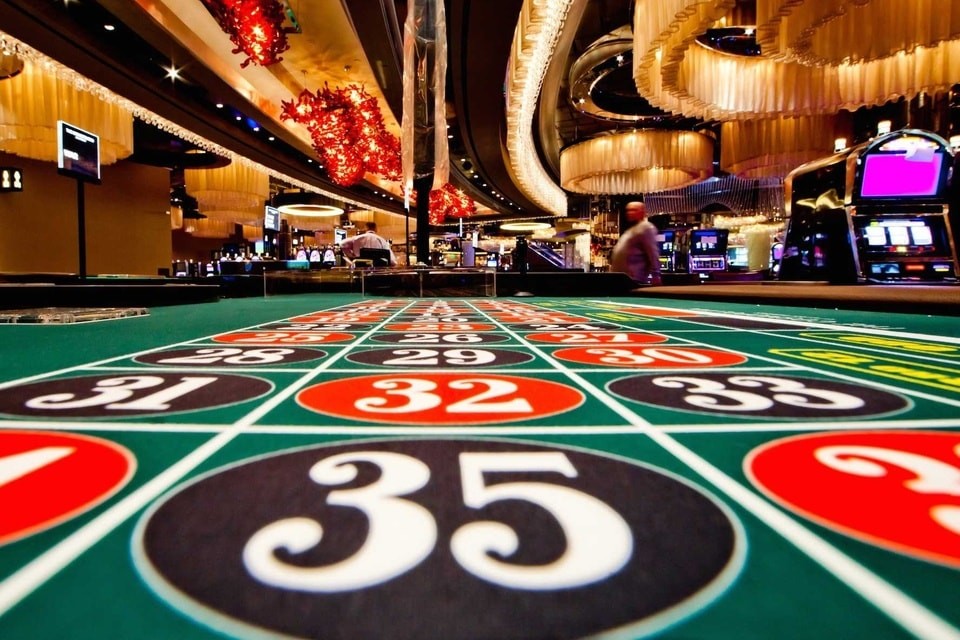 Tiếp tục thí điểm cho phép người Việt Nam chơi tại điểm kinh doanh casino