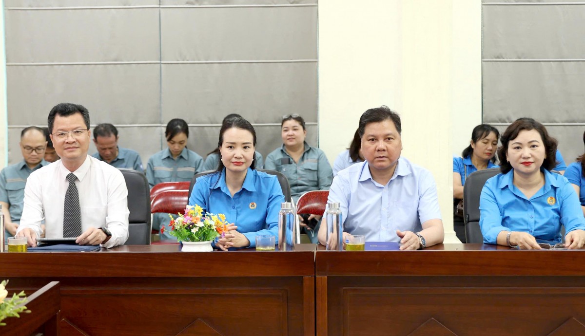 TRỰC TUYẾN: Phổ biến Luật Thủ đô và những chính sách mới liên quan đến người lao động