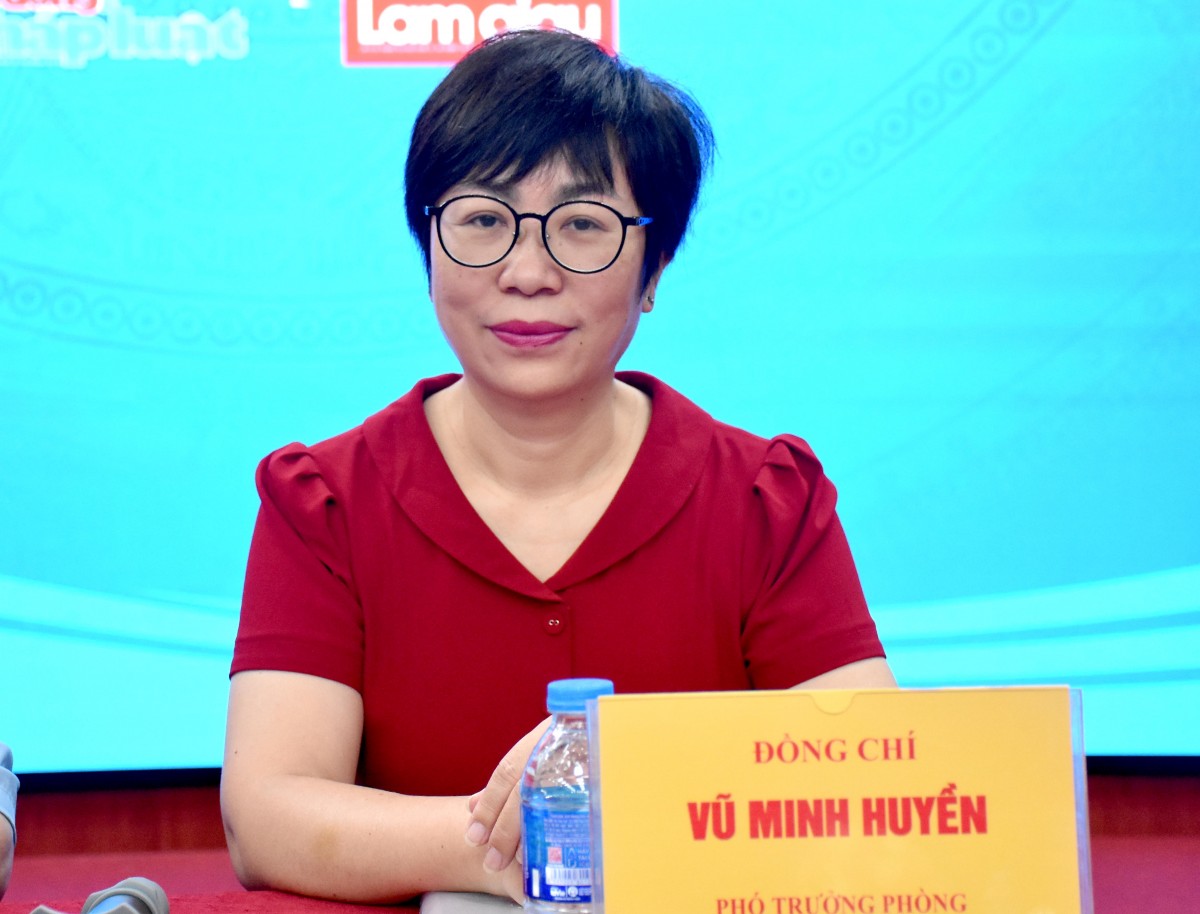 TRỰC TUYẾN: Phổ biến chính sách về tiền lương, bảo hiểm xã hội và Luật Thủ đô 2024