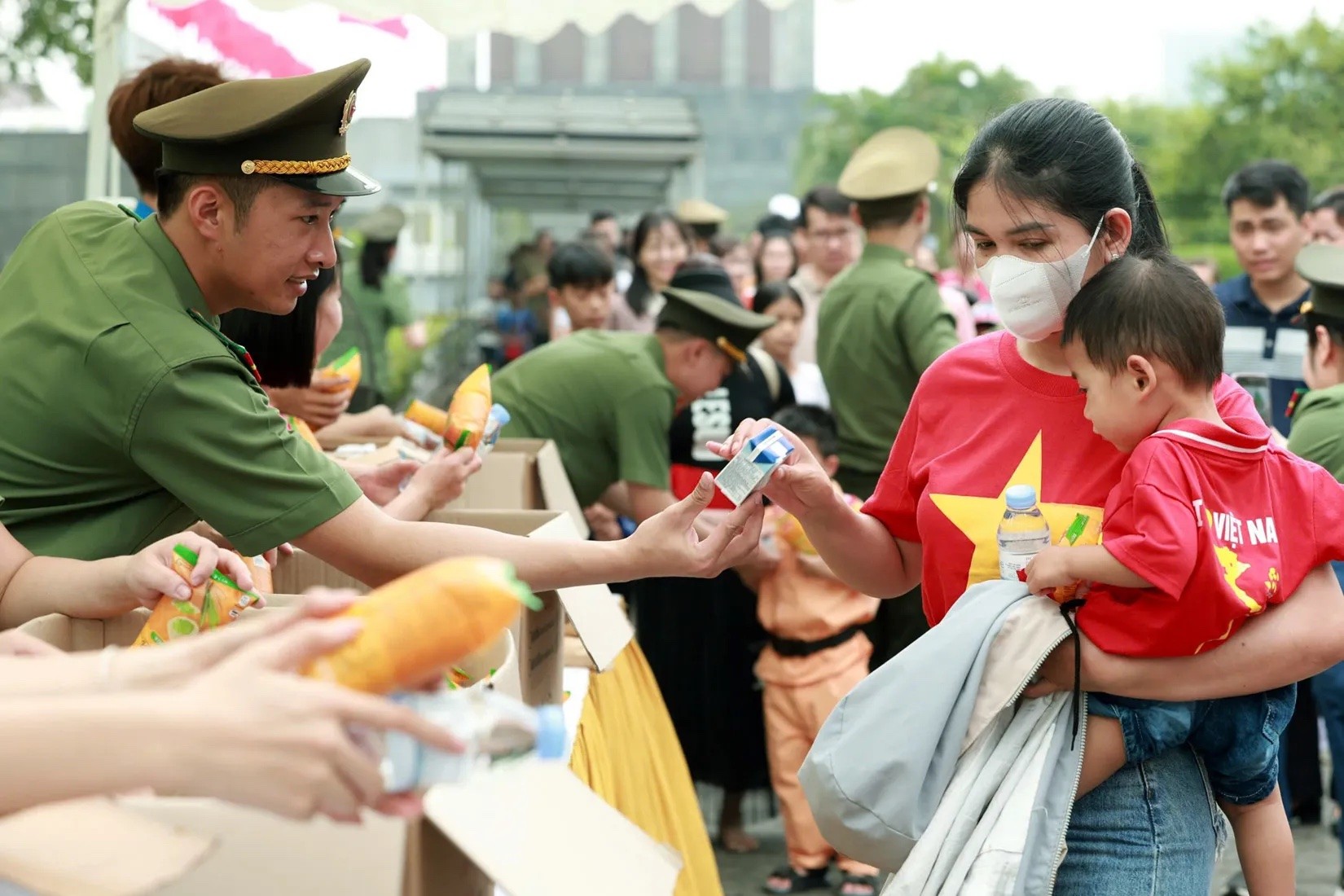 Sức hút du lịch Thủ đô: Nhìn từ con số ấn tượng trong dịp lễ 30/4 Sức hút du lịch Thủ đô: Nhìn từ con số ấn tượng trong dịp lễ 30/4