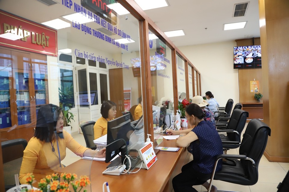 Đề xuất xã cấp sổ đỏ sau khi bỏ cấp huyện