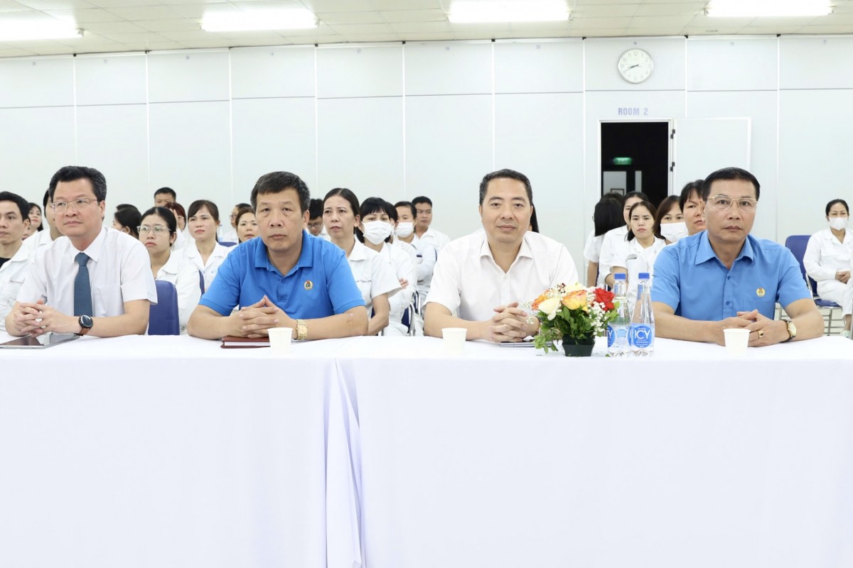 TRỰC TUYẾN: Những điểm mới về bảo hiểm xã hội và an toàn vệ sinh lao động