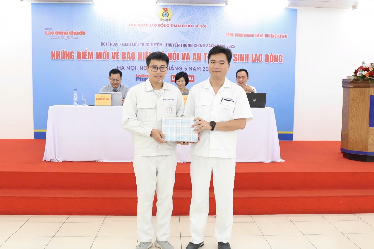 TRỰC TUYẾN: Những điểm mới về bảo hiểm xã hội và an toàn vệ sinh lao động