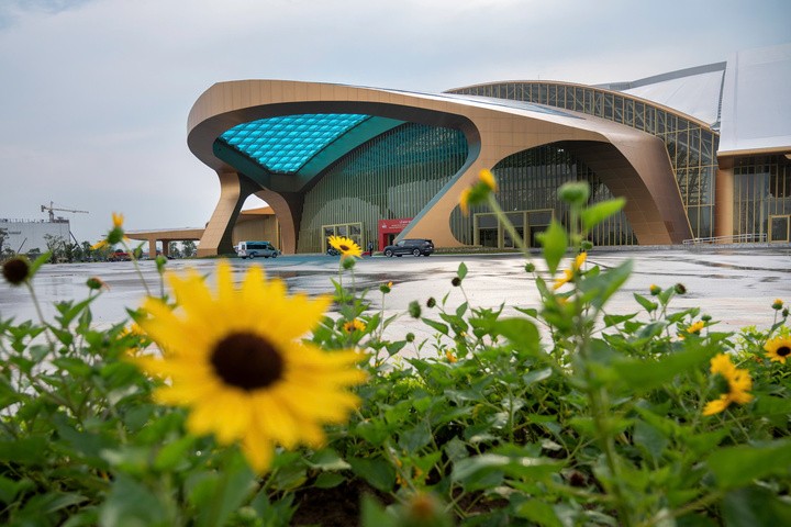 Lộ diện trung tâm triển lãm Top 10 thế giới: Kỷ lục gần 10 tháng thi công đã sẵn sàng bàn giao