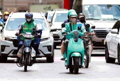 Đẩy mạnh lộ trình “xanh hóa” phương tiện: Cơ hội và thách thức với xe máy điện Đẩy mạnh lộ trình “xanh hóa” phương tiện: Cơ hội và thách thức với xe máy điện