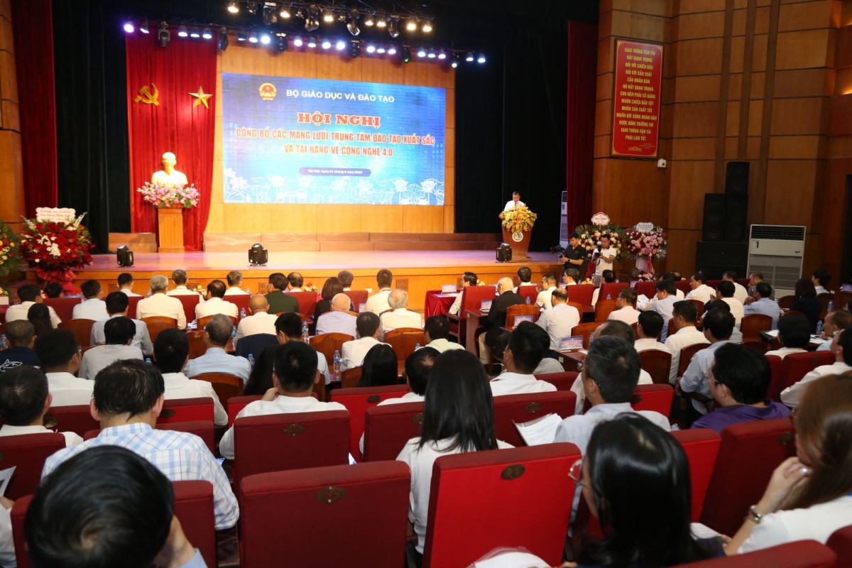 Ra mắt mạng lưới các trung tâm đào tạo xuất sắc và tài năng về công nghệ 4.0