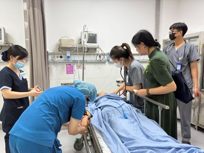 Ngành Y tế Hà Nội đổi mới, nâng cao chất lượng phục vụ nhân dân