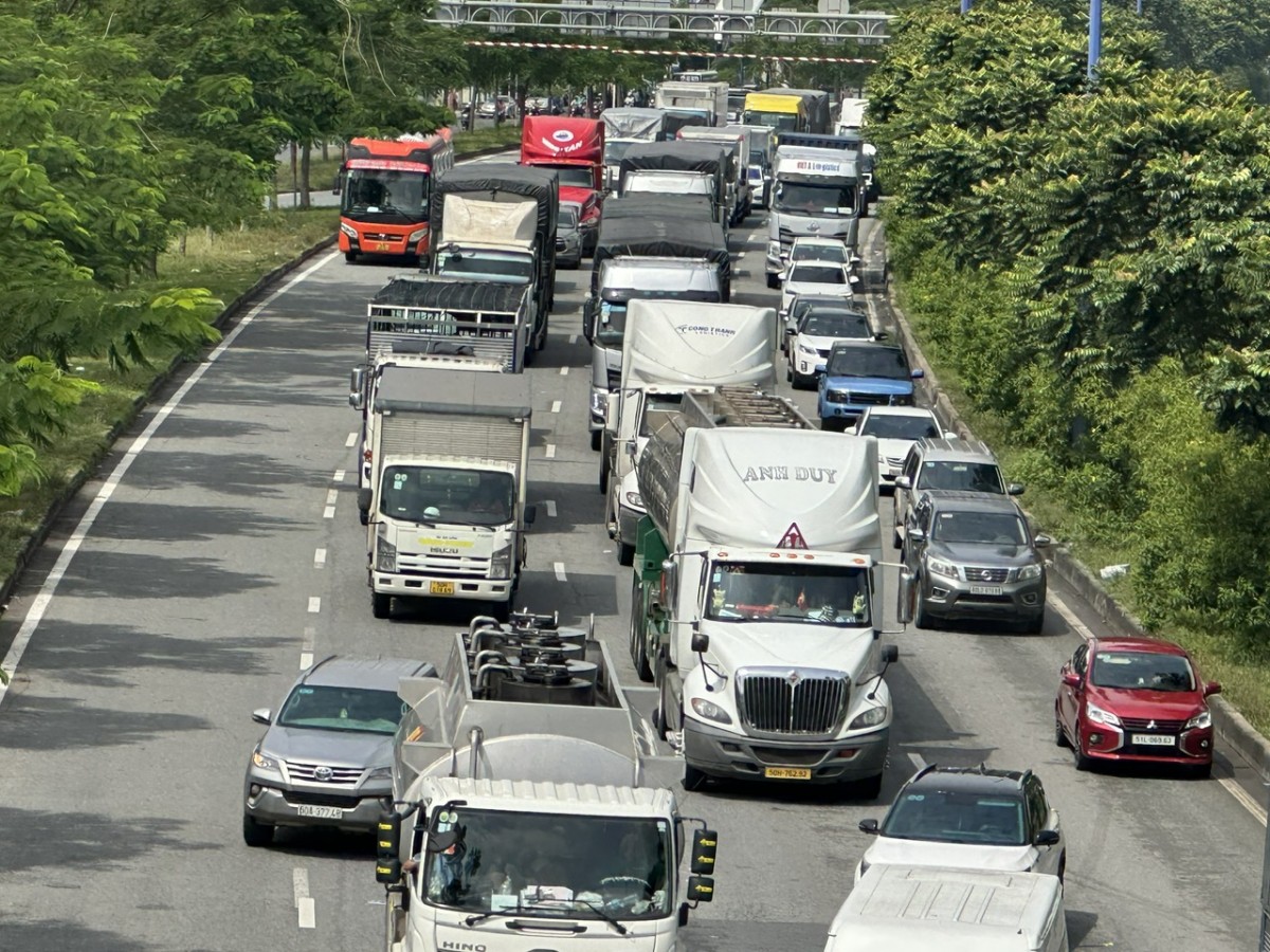 Toàn cảnh đi lại trong các ngày nghỉ lễ Quốc khánh 2/9 tại TP.HCM người dân nên lưu ý