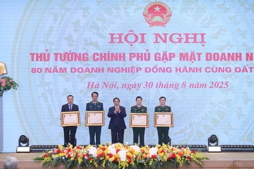Thủ tướng gửi 3 thông điệp quan trọng đến cộng đồng doanh nghiệp Thủ tướng gửi 3 thông điệp quan trọng đến cộng đồng doanh nghiệp