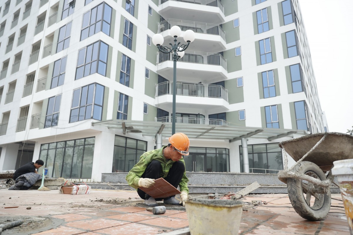 Giấc mơ an cư ngày càng xa vời với người trẻ