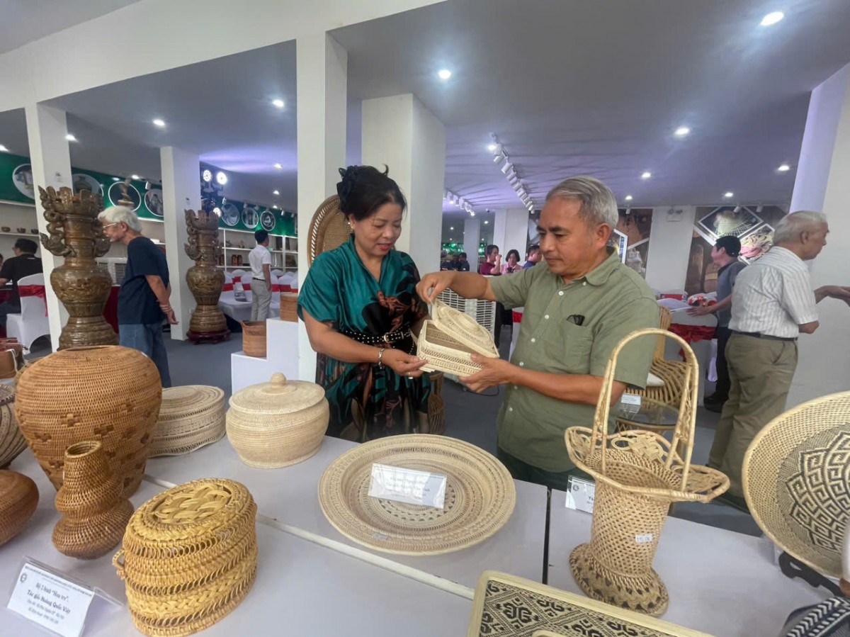 Mê Linh chuẩn bị đón sự kiện quảng bá sản phẩm OCOP, thủ công mỹ nghệ Hà Nội 2025