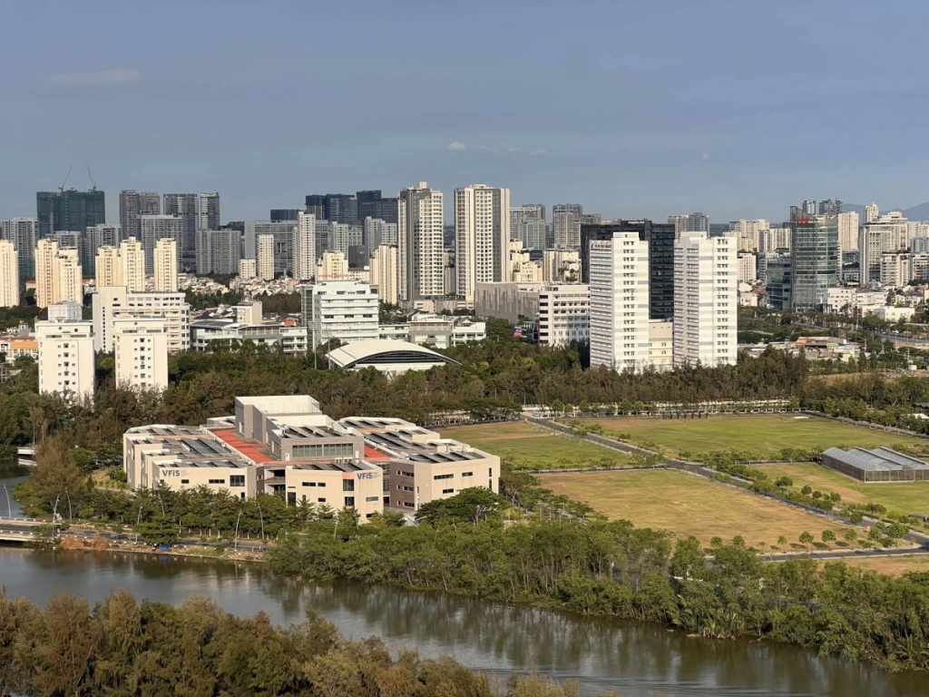 Thị trường bất động sản cuối năm 2025: Chuyên gia lưu ý nhà đầu tư cần thận trọng