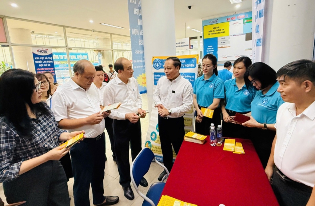 Thúc đẩy giải quyết việc làm, đảm bảo an sinh xã hội