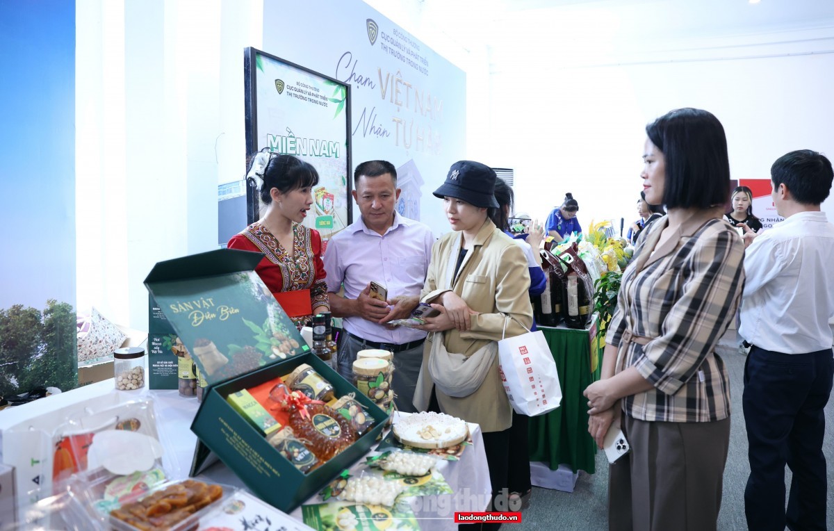 Xu hướng livestream sản phẩm nông nghiệp Việt: Từ lý thuyết đến thực tế