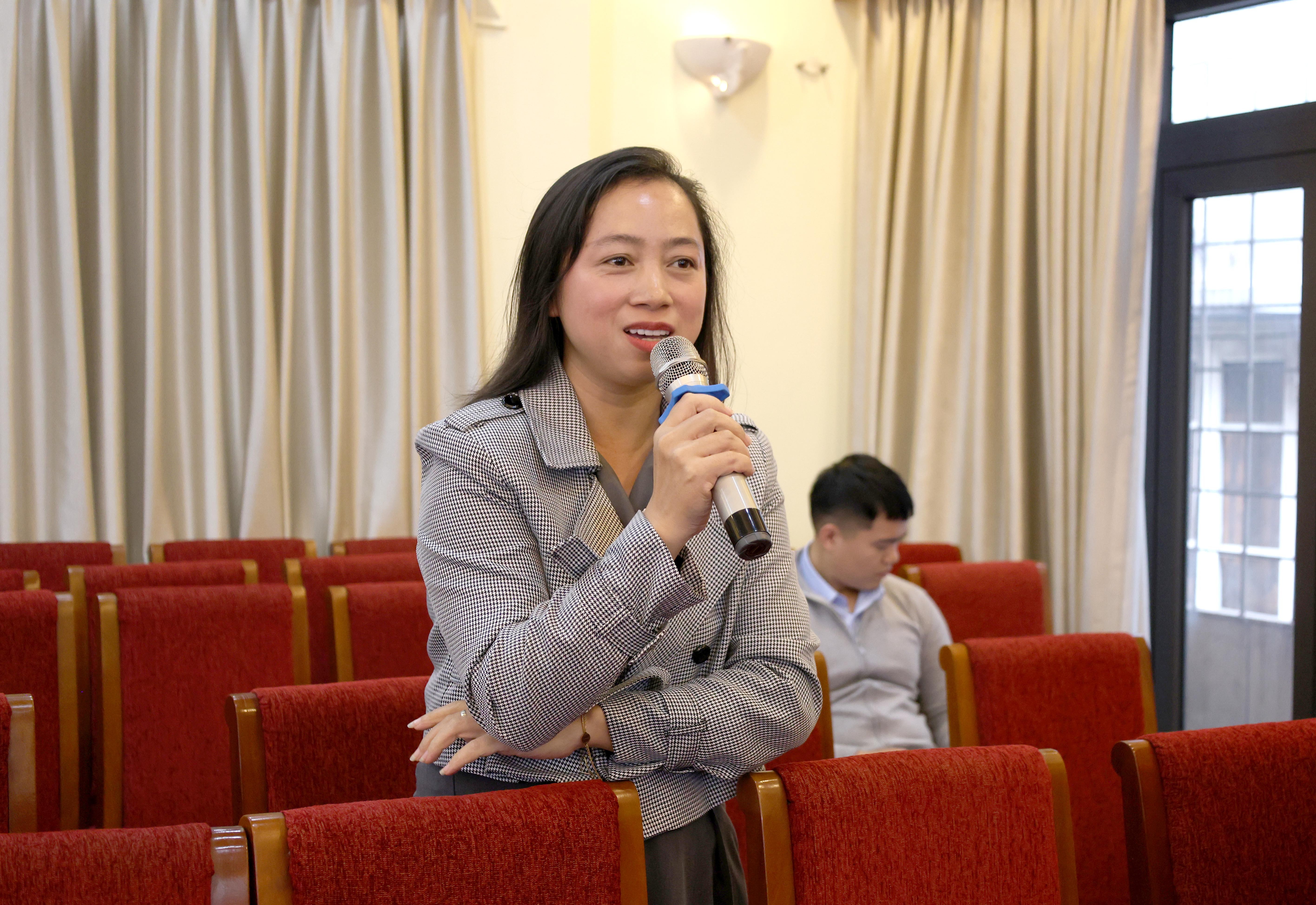 ĐANG TRỰC TUYẾN: Giải đáp về Đại hội Công đoàn cơ sở và các chính sách lao động, bảo hiểm xã hội