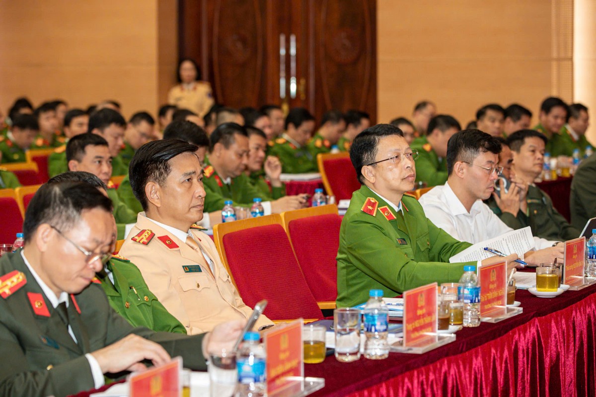 Hà Nội tiên phong ứng dụng công nghệ làm sạch gần 8 triệu dữ liệu phương tiện, giấy phép lái xe