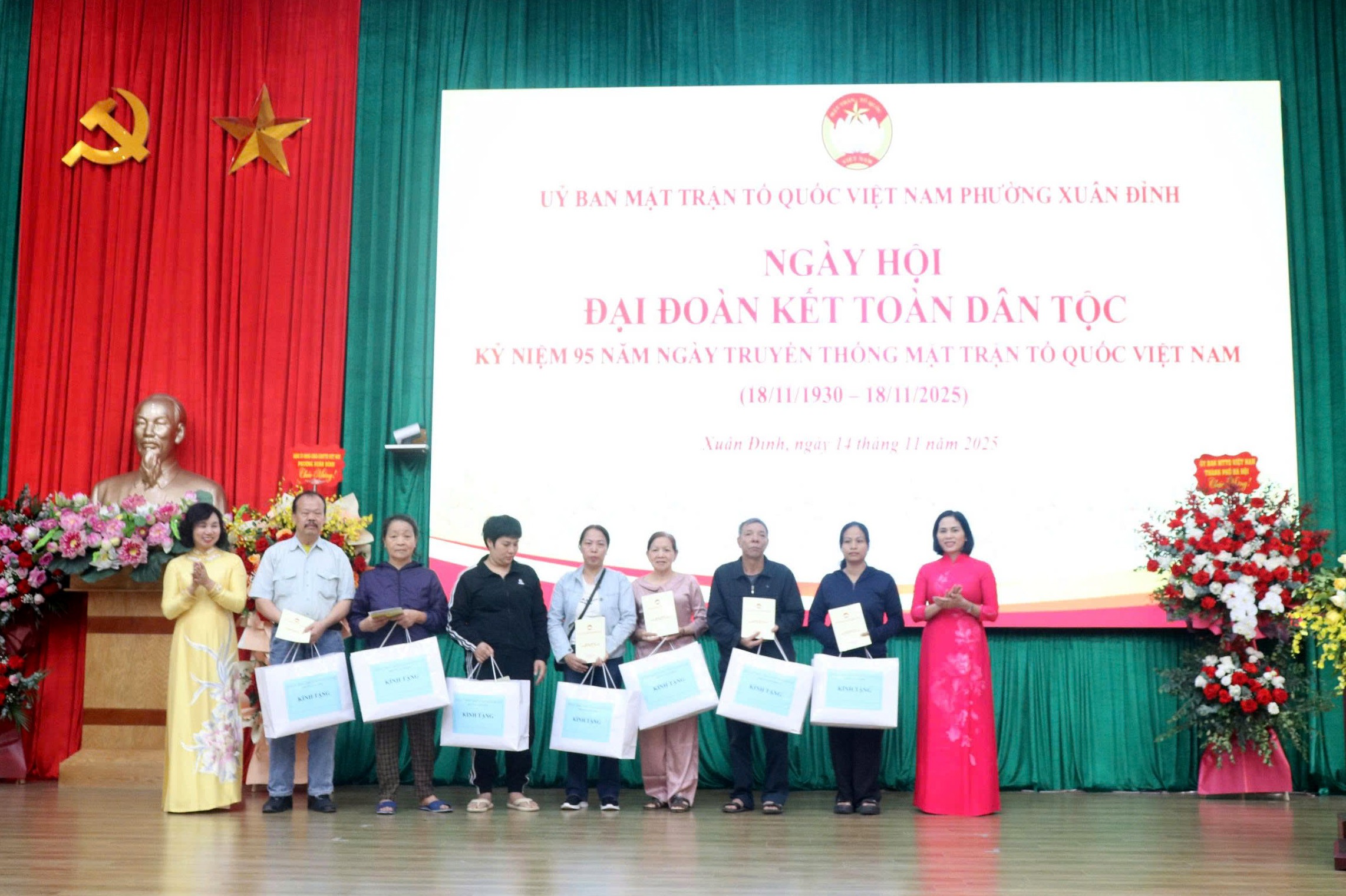 Phát huy 95 năm truyền thống, Xuân Đỉnh củng cố đại đoàn kết và xây dựng đô thị “Thông minh - kiểu mẫu”