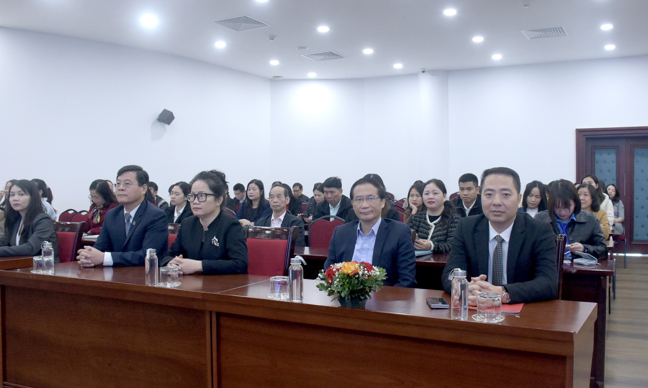 TRỰC TUYẾN: Những điểm mới về pháp luật lao động, bảo hiểm xã hội và hoạt động Công đoàn 2025