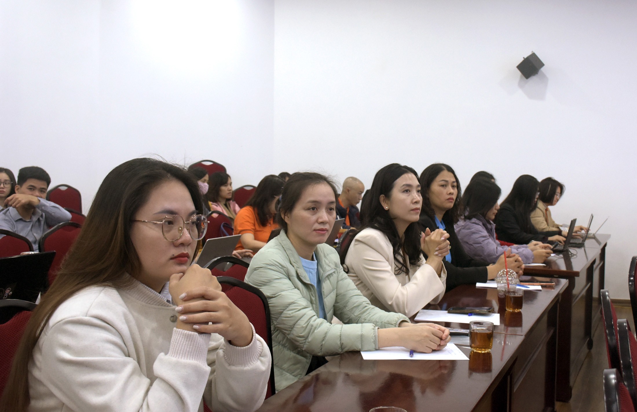 TRỰC TUYẾN: Những điểm mới về pháp luật lao động, bảo hiểm xã hội và hoạt động Công đoàn 2025