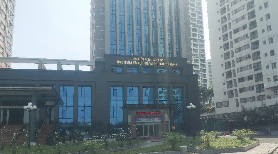 Vụ trục lợi BHXH một lần tại TP.HCM: Bao giờ giải quyết quyền lợi cho người lao động? Vụ trục lợi BHXH một lần tại TP.HCM: Bao giờ giải quyết quyền lợi cho người lao động?