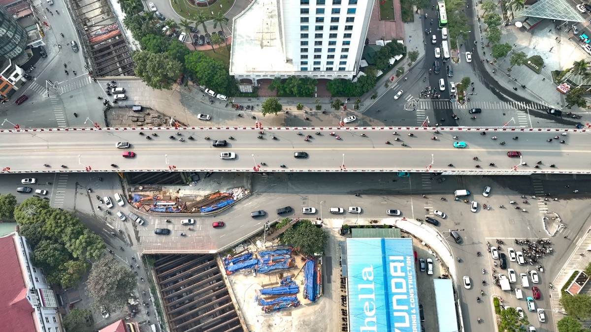Hoàn thành thu gọn rào chắn nhiều điểm thi công tuyến metro Nhổn - ga Hà Nội