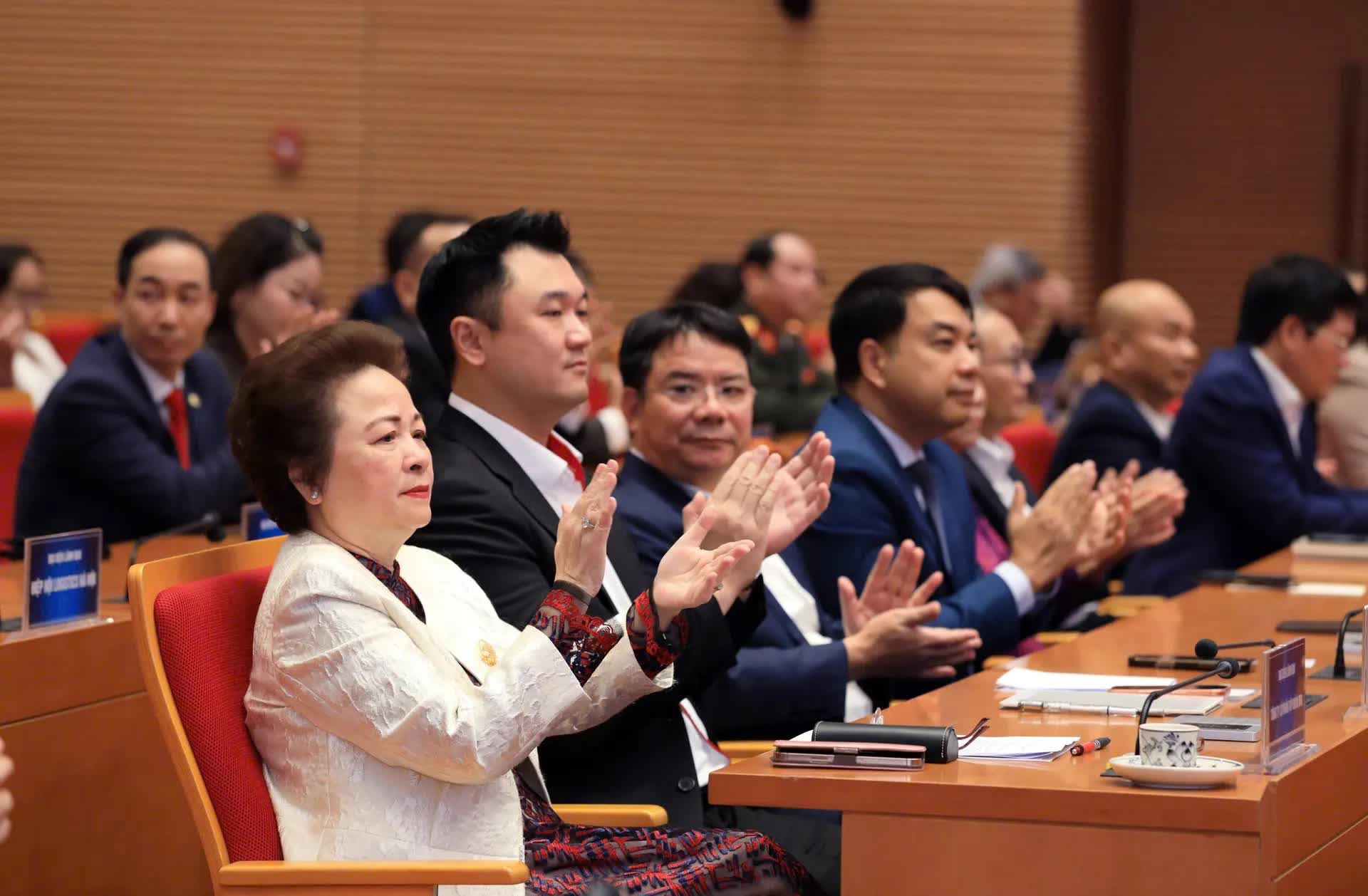Doanh nghiệp Thủ đô tiếp tục bứt phá, đổi mới tạo động lực tăng trưởng hai con số