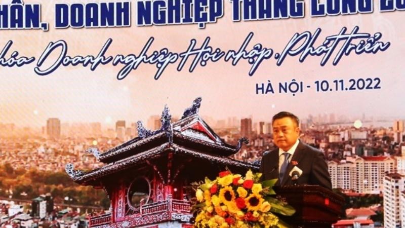 Chủ tịch Ủy ban nhân dân thành phố Hà Nội Trần Sỹ Thanh phát biểu tại Lễ tôn vinh.