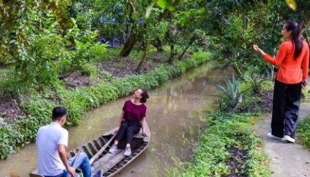 Tour miệt vườn, sông nước hút khách đến Cần Thơ