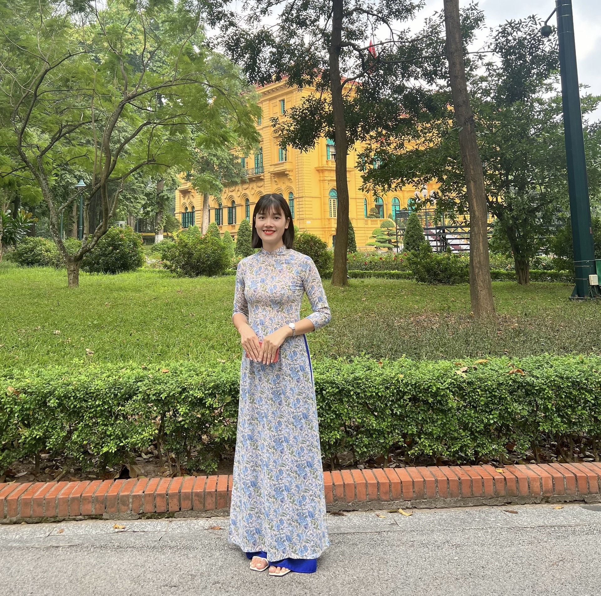 Cô Nguyễn Thị Văn - giáo viên Trường THPT Chuyên Bình Long (Bình Phước). Ảnh: NVCC